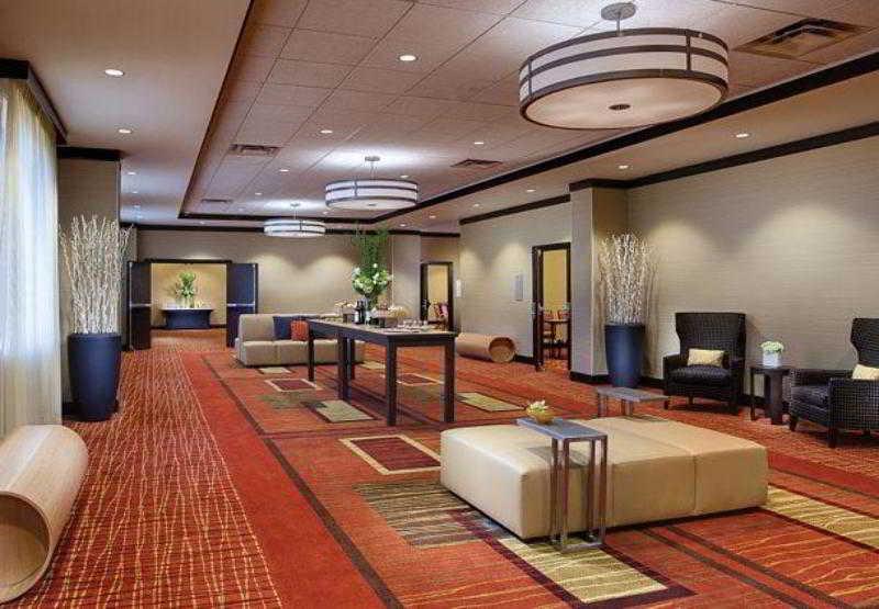 Courtyard Grand Rapids Downtown Hotel Exterior foto